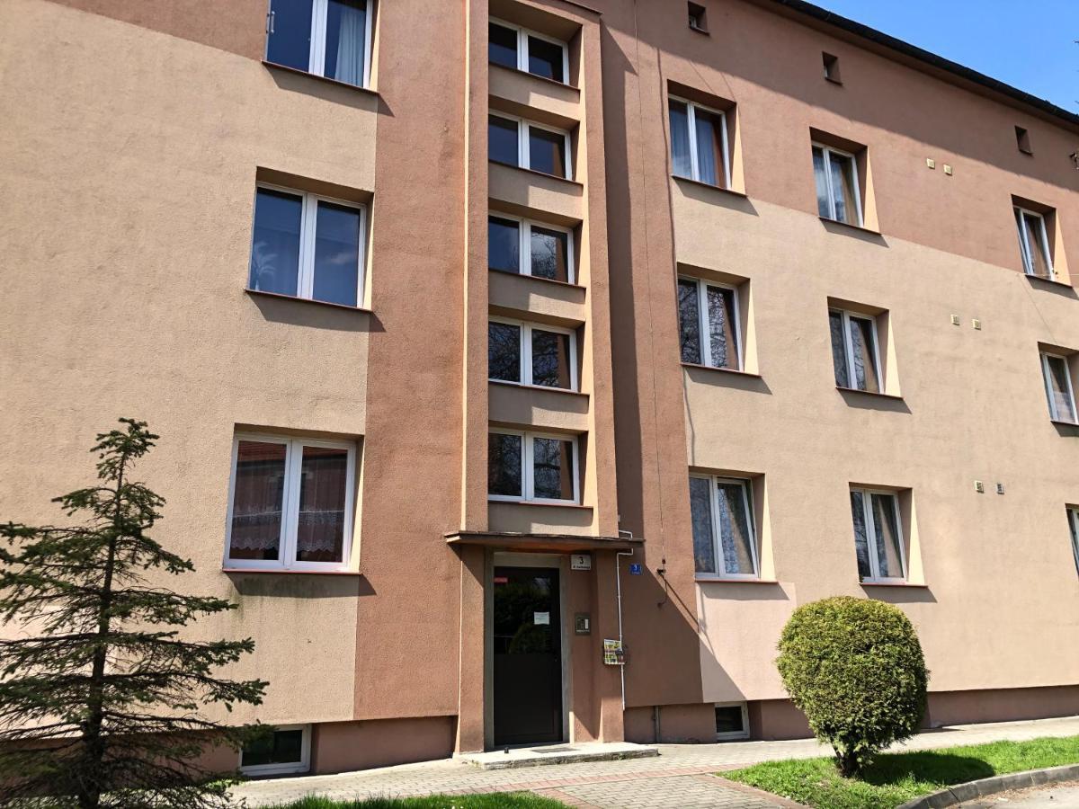 Daisy'S Secret Apartment Pszczyna Exterior photo